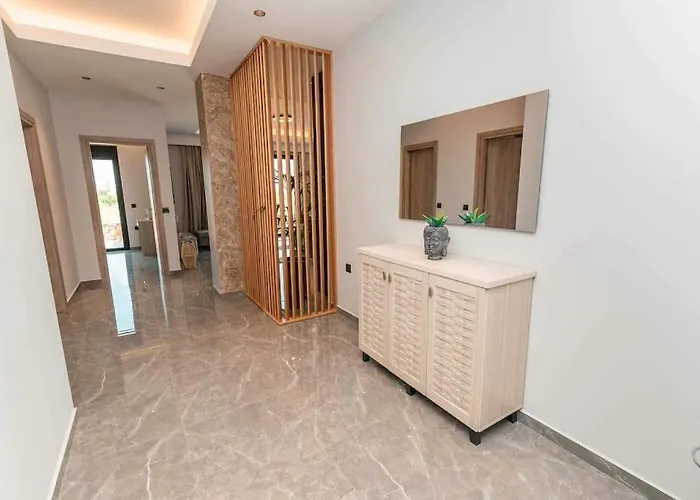 Aurora 3 - Family Comfort Near The