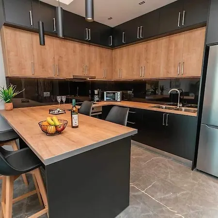 Aurora 3 - Family Comfort Near The Apartment *