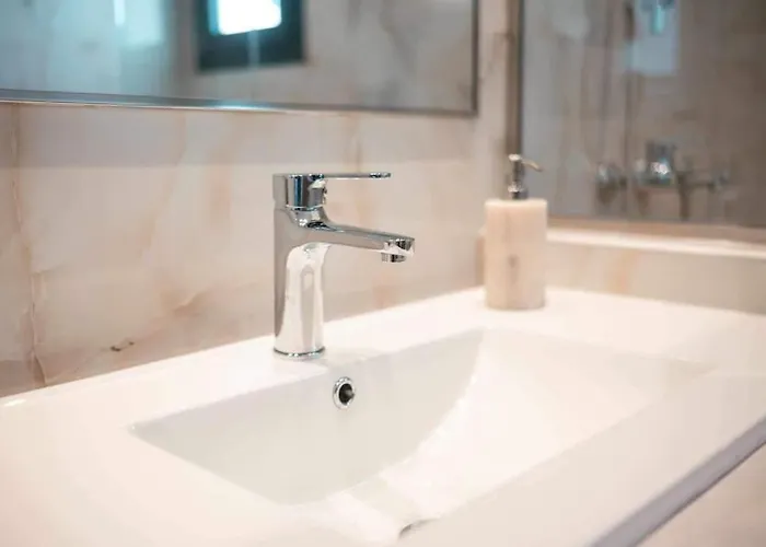 Aurora 3 - Family Comfort Near The 公寓 马尔马里